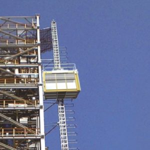 ELEVADORES DE CARGA Y PERSONAL